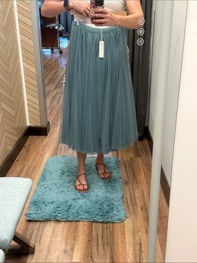 Bluivy Dusty Blue Tulle Midi Skirt